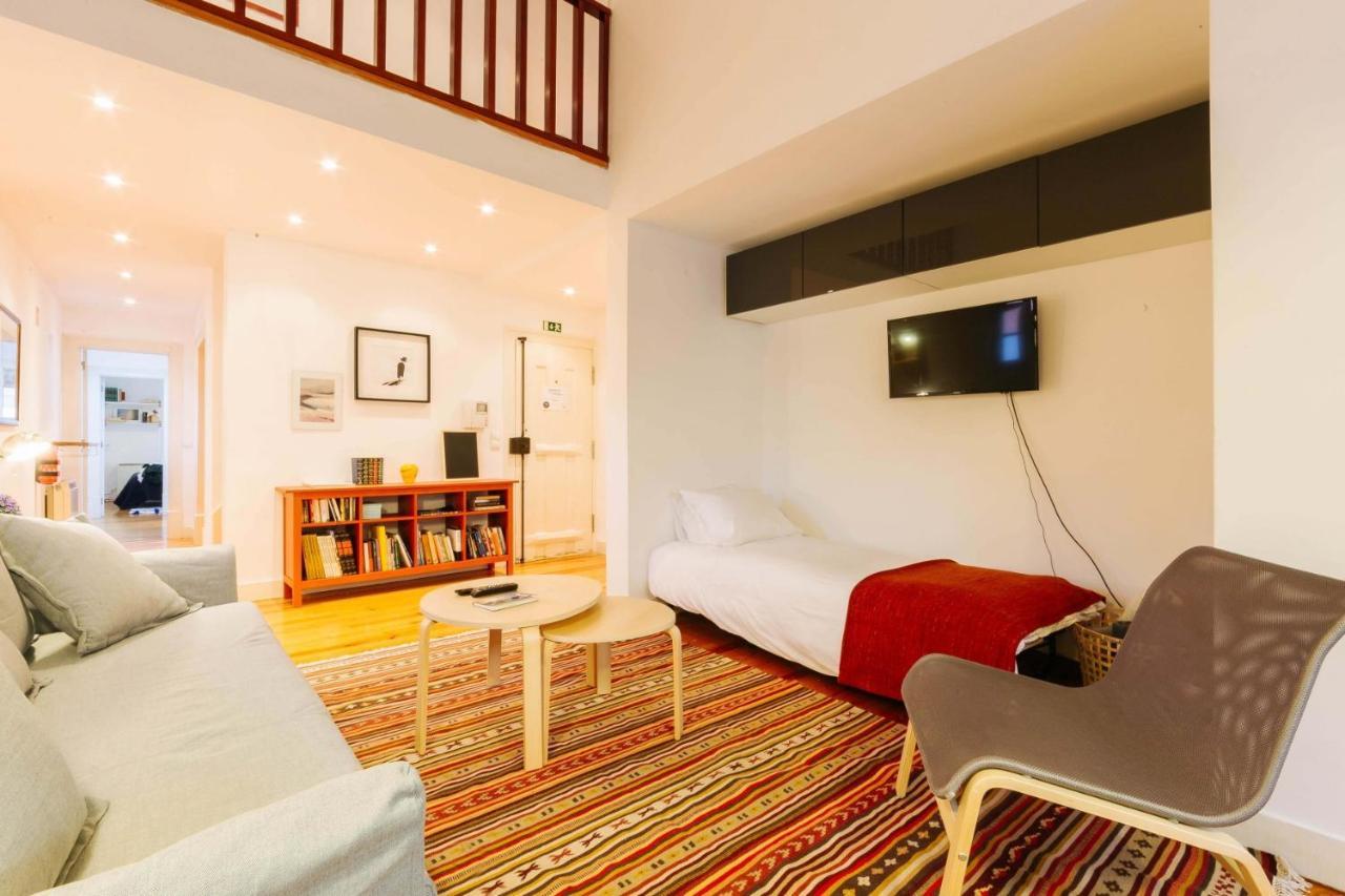 Not Guilty Duplex At Bairro Alto *